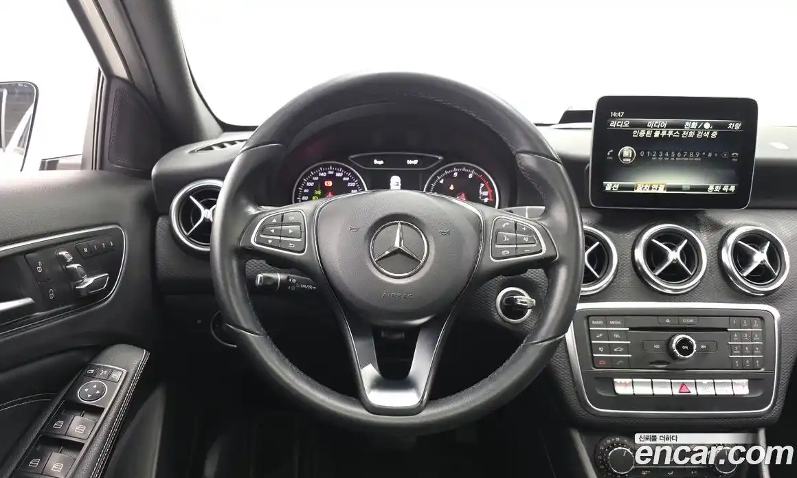 Mercedes-Benz A-Class 2016 1.6 гидро, фото 14 Mercedes-Benz A-Class 2016 1.6 гидро, фото 14