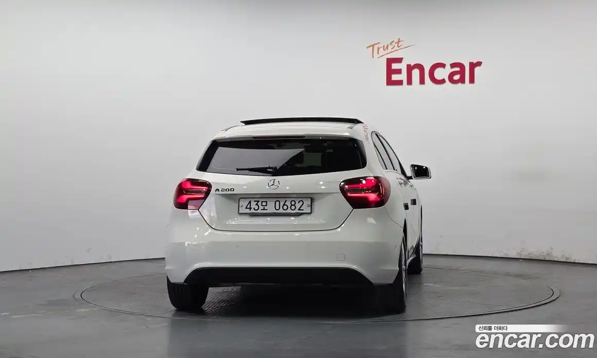 Mercedes-Benz A-Class 2016 1.6 гидро, фото 4 Mercedes-Benz A-Class 2016 1.6 гидро, фото 4