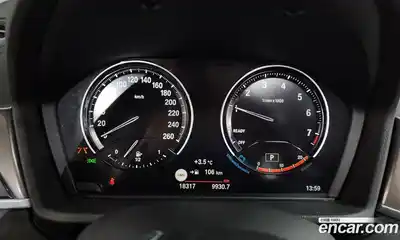 BMW X1 2021 2.0 автомат (гидро), миниатюра 11