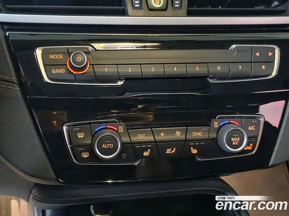 BMW X1 2021 2.0 автомат (гидро), фото 30