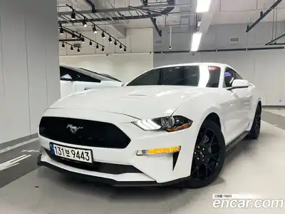 Ford Mustang 2023 2.3 автомат (гидро), миниатюра 3