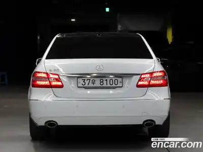 Mercedes-Benz E-Class 2013 3.5 автомат (гидро), миниатюра 4