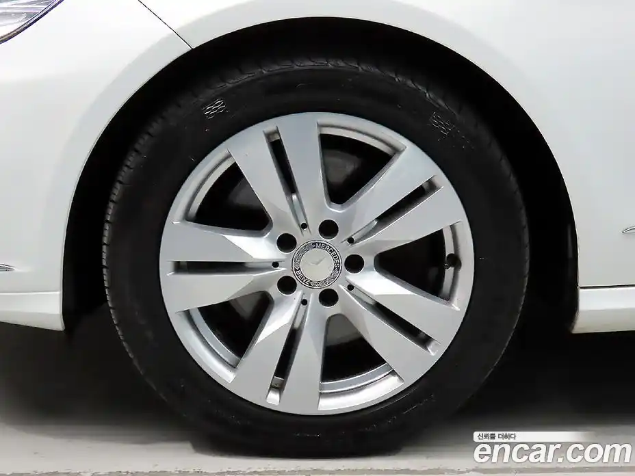 Mercedes-Benz E-Class 2013 3.5 автомат (гидро), фото 5