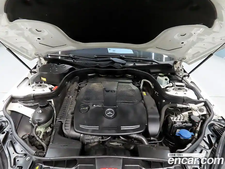 Mercedes-Benz E-Class 2013 3.5 автомат (гидро), фото 6