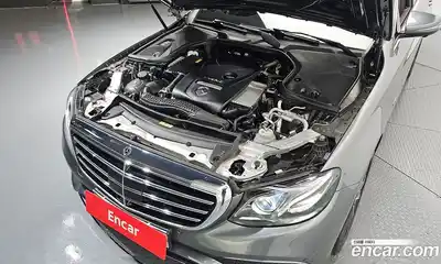 Mercedes-Benz E-Class 2020 2.0 автомат (гидро), миниатюра 6
