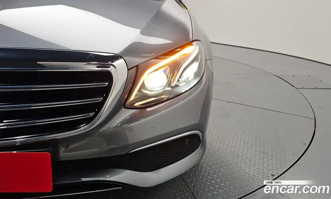 Mercedes-Benz E-Class 2020 2.0 автомат (гидро), фото 8