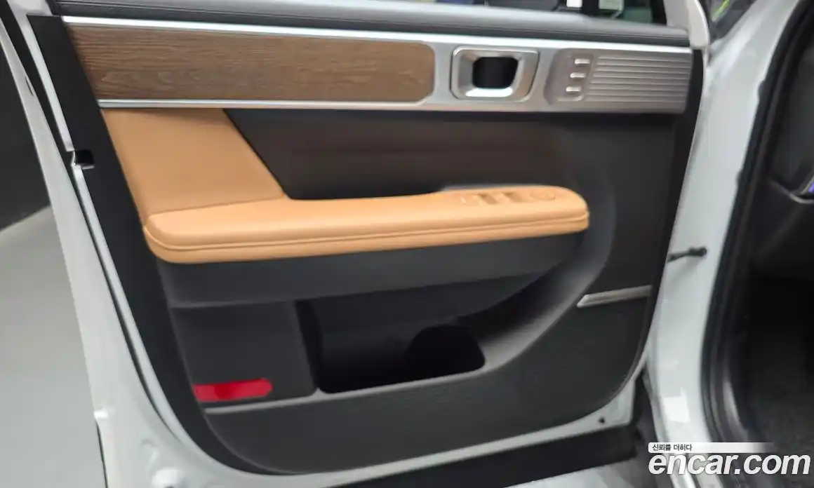 Hyundai Santa Fe 2024 1.6 автомат (гидро), фото 14