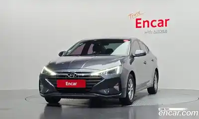 Hyundai Avante 2018 1.6 автомат (гидро), миниатюра 3
