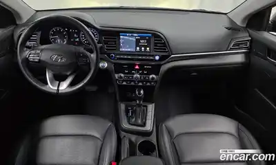 Hyundai Avante 2018 1.6 автомат (гидро), миниатюра 10