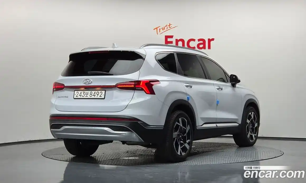 Hyundai Santa Fe 2021 2.5 автомат (гидро), фото 2