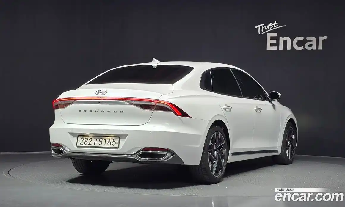 Hyundai Grandeur 2020 2.5 автомат (гидро), фото 2