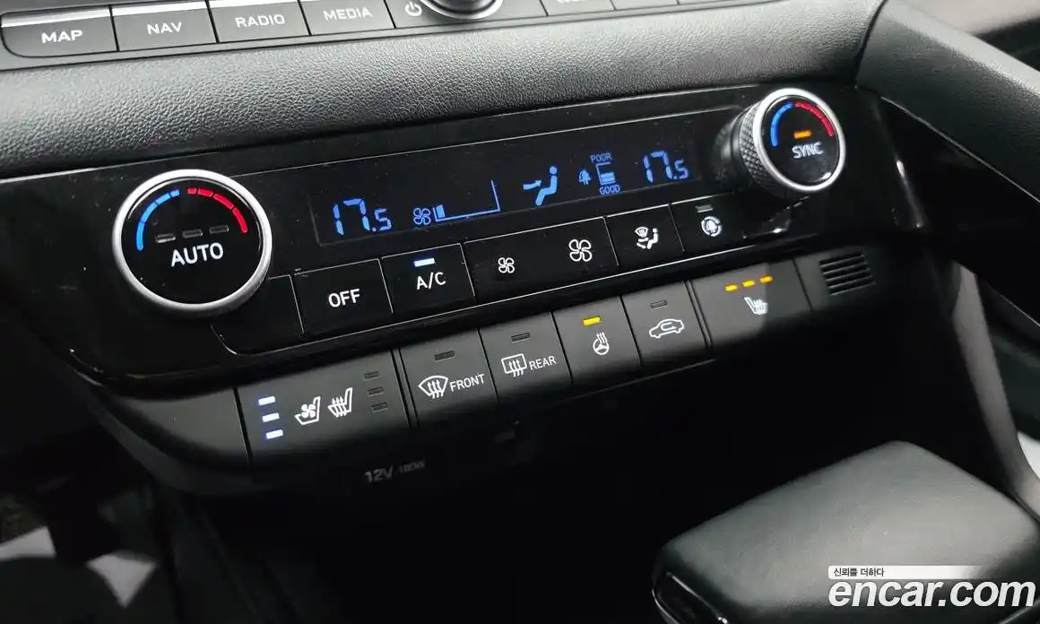 Hyundai Avante 2021 1.6 автомат (гидро), фото 19