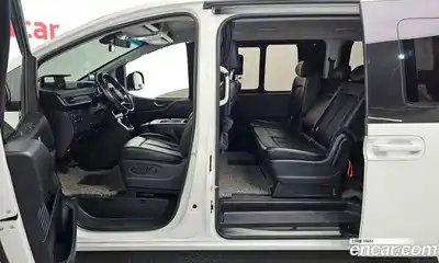 Hyundai Staria 2021 2.2 автомат (гидро), миниатюра 11
