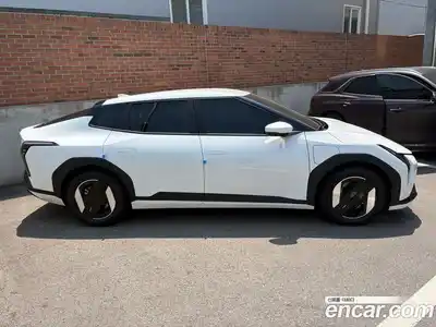 Kia EV4 2026 автомат (гидро), миниатюра 10