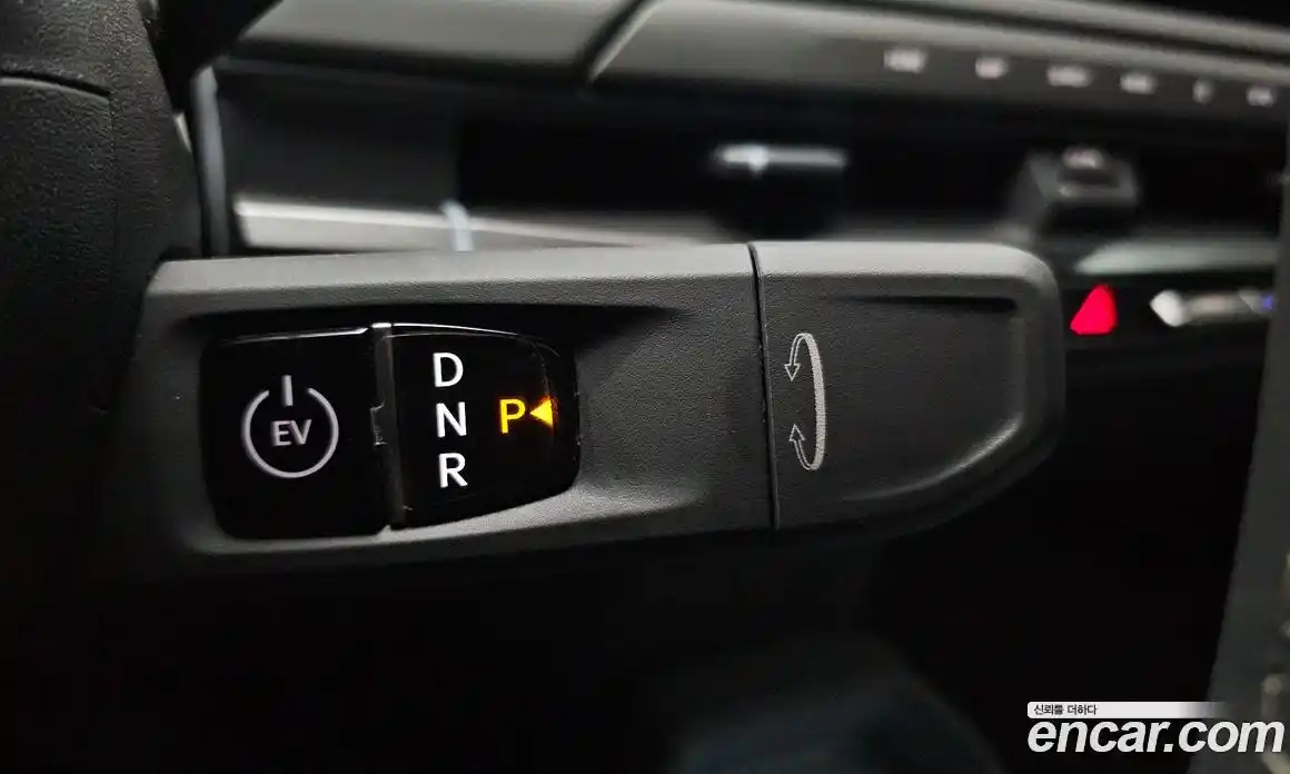 Kia EV3 2025 0.2 автомат (гидро), фото 12