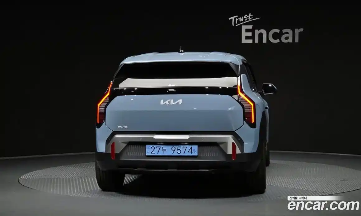 Kia EV3 2025 0.2 автомат (гидро), фото 4