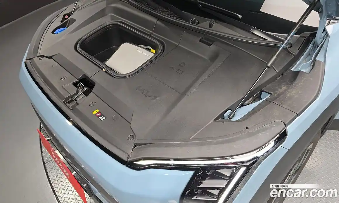 Kia EV3 2025 0.2 автомат (гидро), фото 6