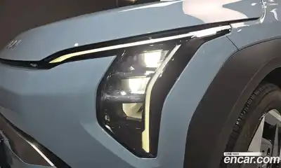 Kia EV3 2025 0.2 автомат (гидро), миниатюра 8