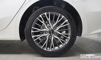 Kia K3 2023 1.6 автомат (гидро), миниатюра 7