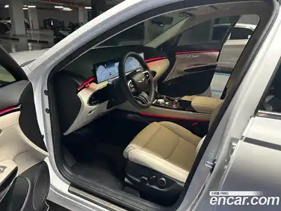 Genesis GV70 2025 2.5 автомат (гидро), миниатюра 9