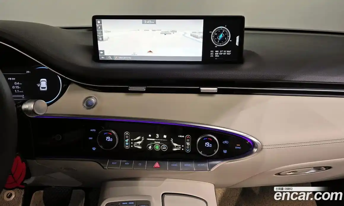 Genesis GV70 2023 2.5 автомат (гидро), фото 20