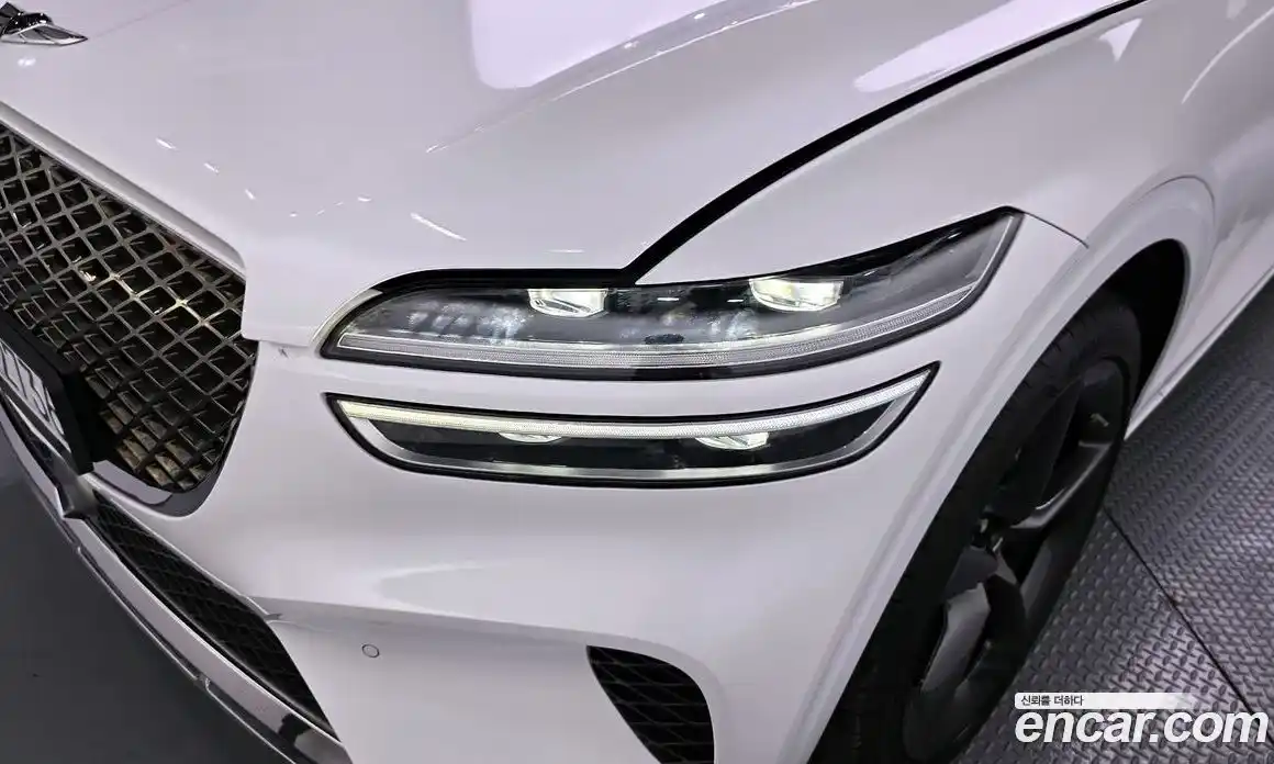 Genesis GV70 2023 2.5 автомат (гидро), фото 8