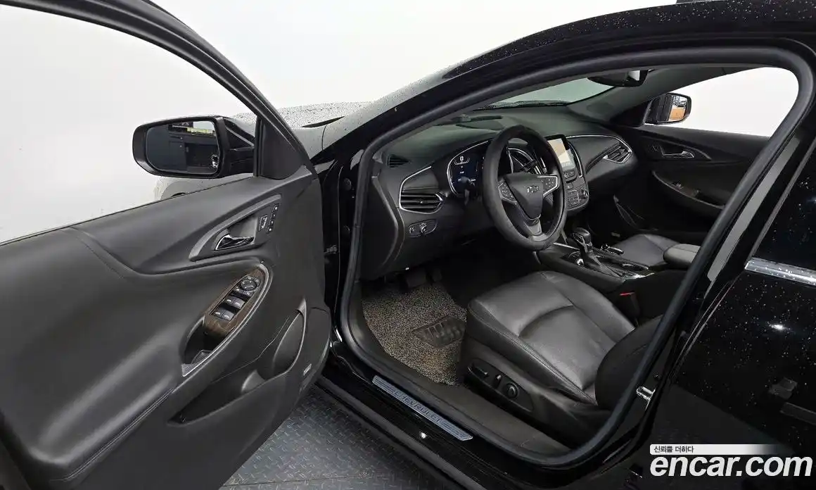Chevrolet Malibu 2021 2.0 автомат (гидро), фото 12