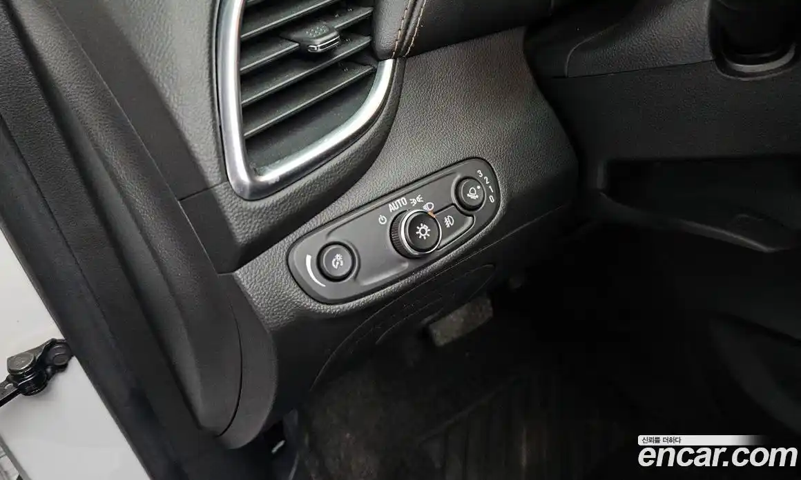 Chevrolet Trax 2019 1.4 автомат (гидро), фото 19