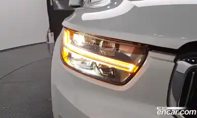 Volvo XC40 2021 2.0 автомат (гидро), миниатюра 7