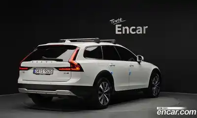 Volvo V90 2023 2.0 автомат (гидро), миниатюра 2