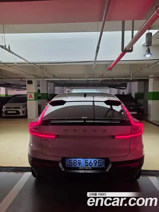 Volvo C40 2023 автомат (гидро), фото 7
