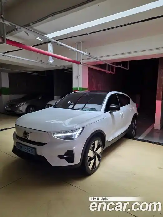 Volvo C40 2023 автомат (гидро), фото 9