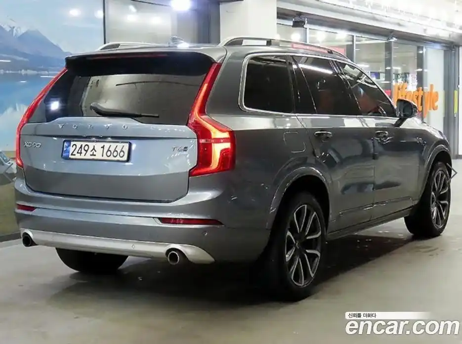 Volvo XC90 2018 2.0 автомат (гидро), фото 4