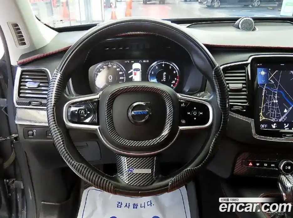 Volvo XC90 2018 2.0 автомат (гидро), фото 8