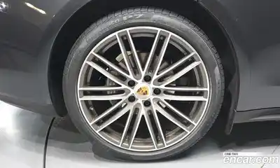 Porsche Panamera 2020 3.0 автомат (гидро), миниатюра 5
