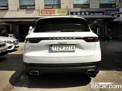 Porsche Cayenne 2021 3.0 автомат (гидро), миниатюра 3