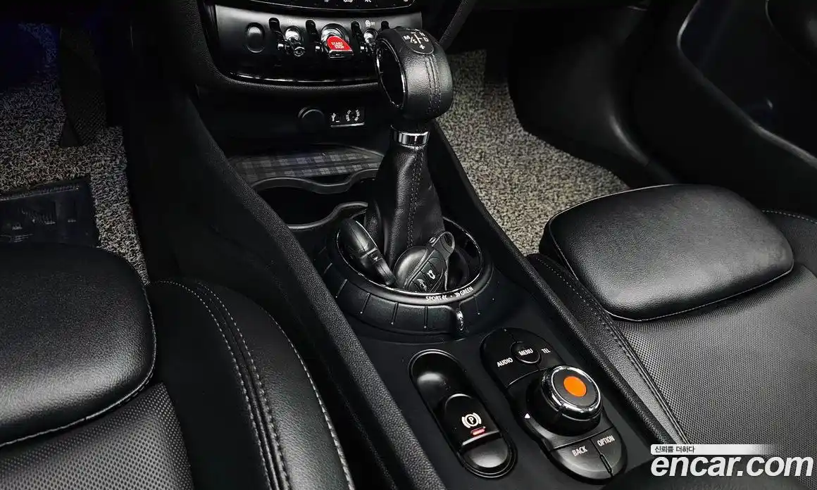 Mini Clubman 2017 2.0 автомат (гидро), фото 12