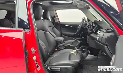 Mini Cooper 2020 1.5 автомат (гидро), миниатюра 11