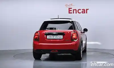 Mini Cooper 2020 1.5 автомат (гидро), миниатюра 4