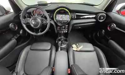 Mini Cooper 2020 1.5 автомат (гидро), миниатюра 7