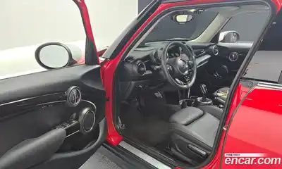 Mini Cooper 2020 1.5 автомат (гидро), миниатюра 10