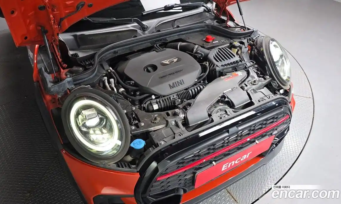 Mini Cooper 2019 2.0 автомат (гидро), фото 6