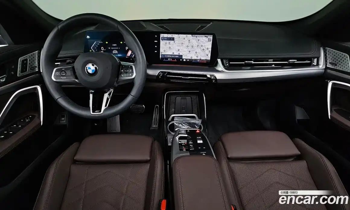 BMW X1 2025 2.0 автомат (гидро), фото 10
