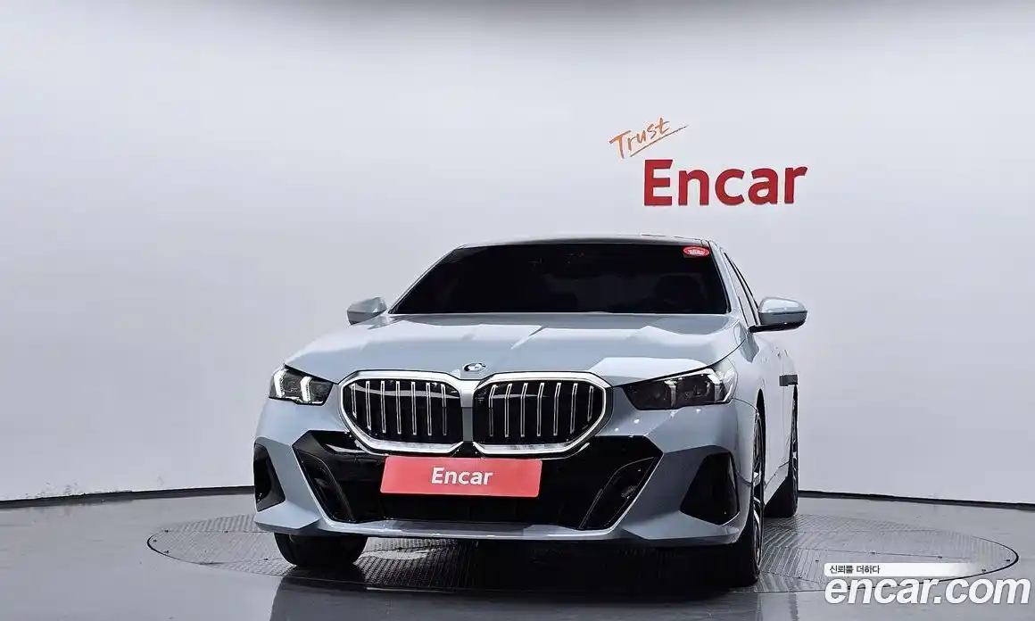 BMW 5 серия 2024 2.0 автомат (гидро), фото 3