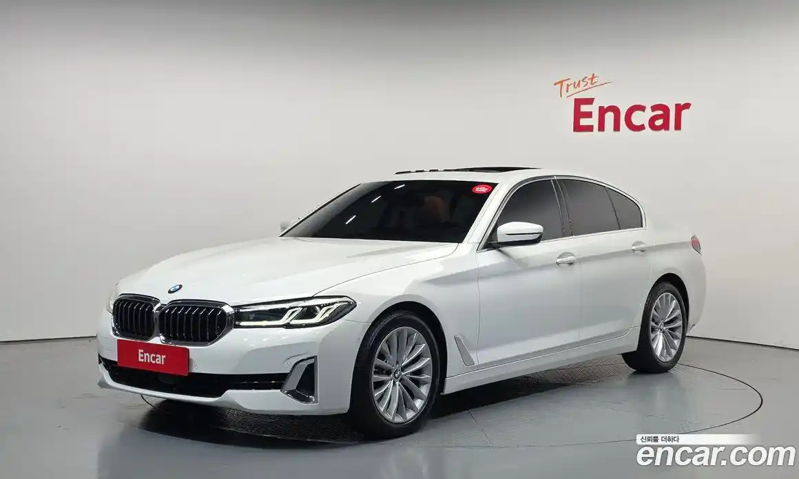 BMW 5 серия 2022 2.0 автомат (гидро), фото 1