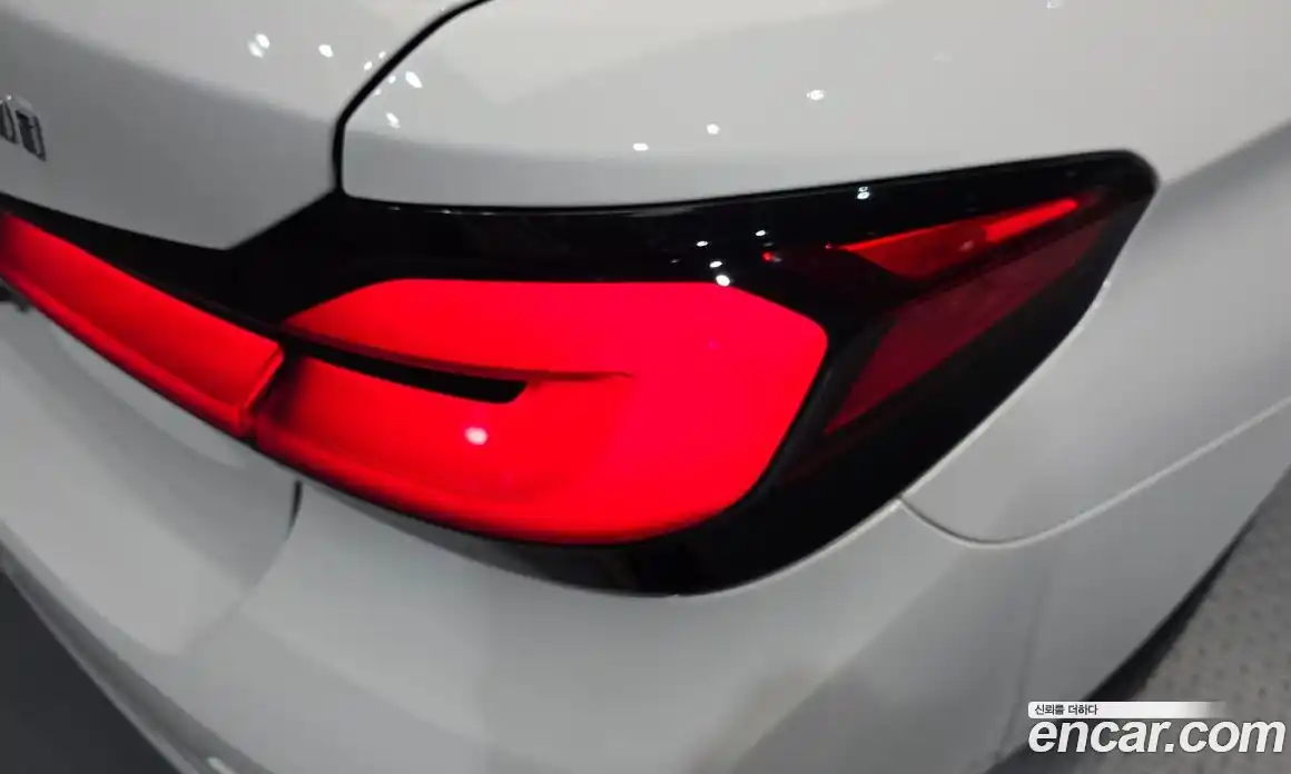 BMW 5 серия 2022 2.0 автомат (гидро), фото 9