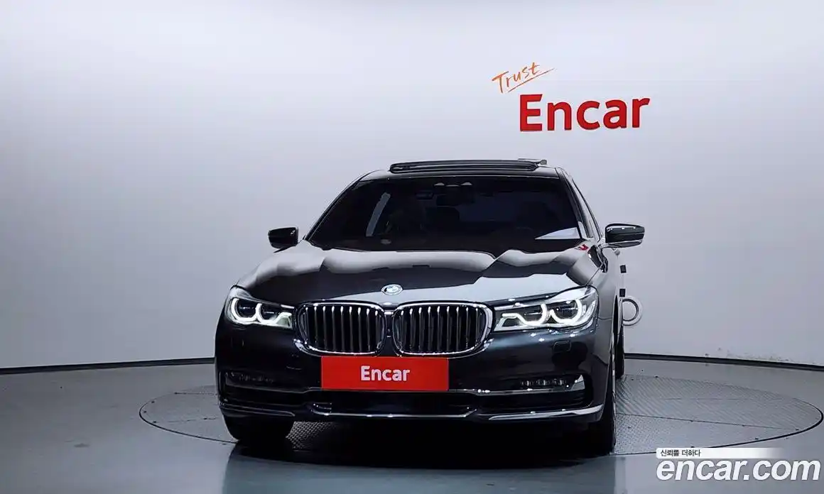 BMW 7 серия 2016 4.4 автомат (гидро), фото 3