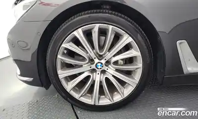 BMW 7 серия 2016 4.4 автомат (гидро), миниатюра 5