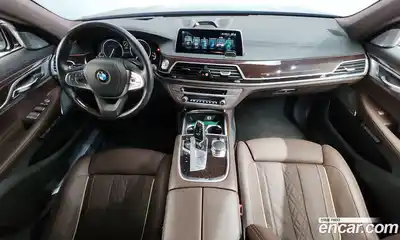 BMW 7 серия 2016 4.4 автомат (гидро), миниатюра 7