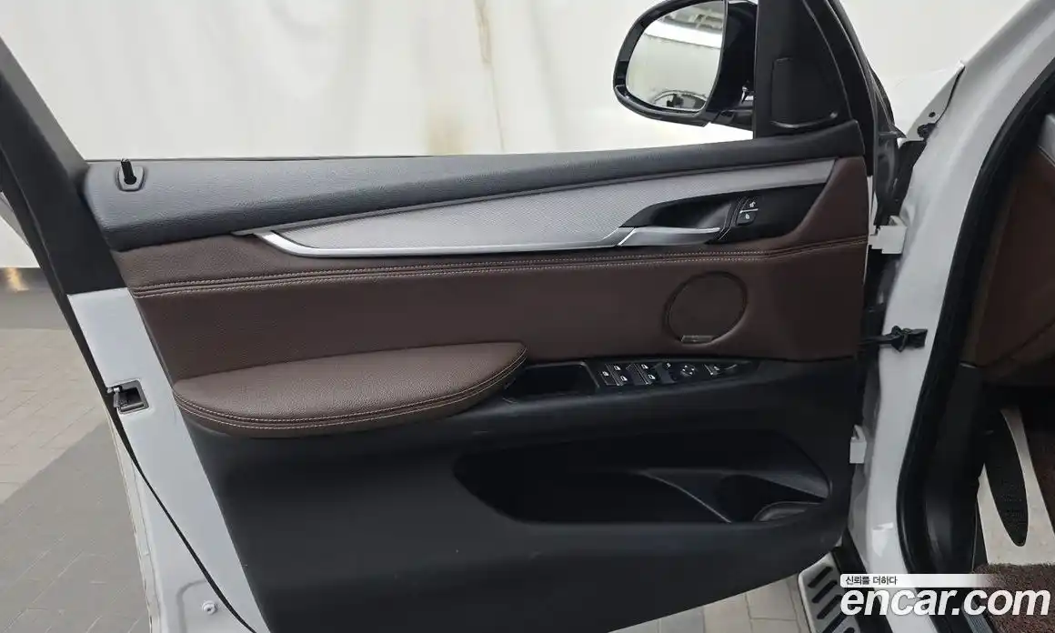 BMW X5 2018 3.0 автомат (гидро), фото 14